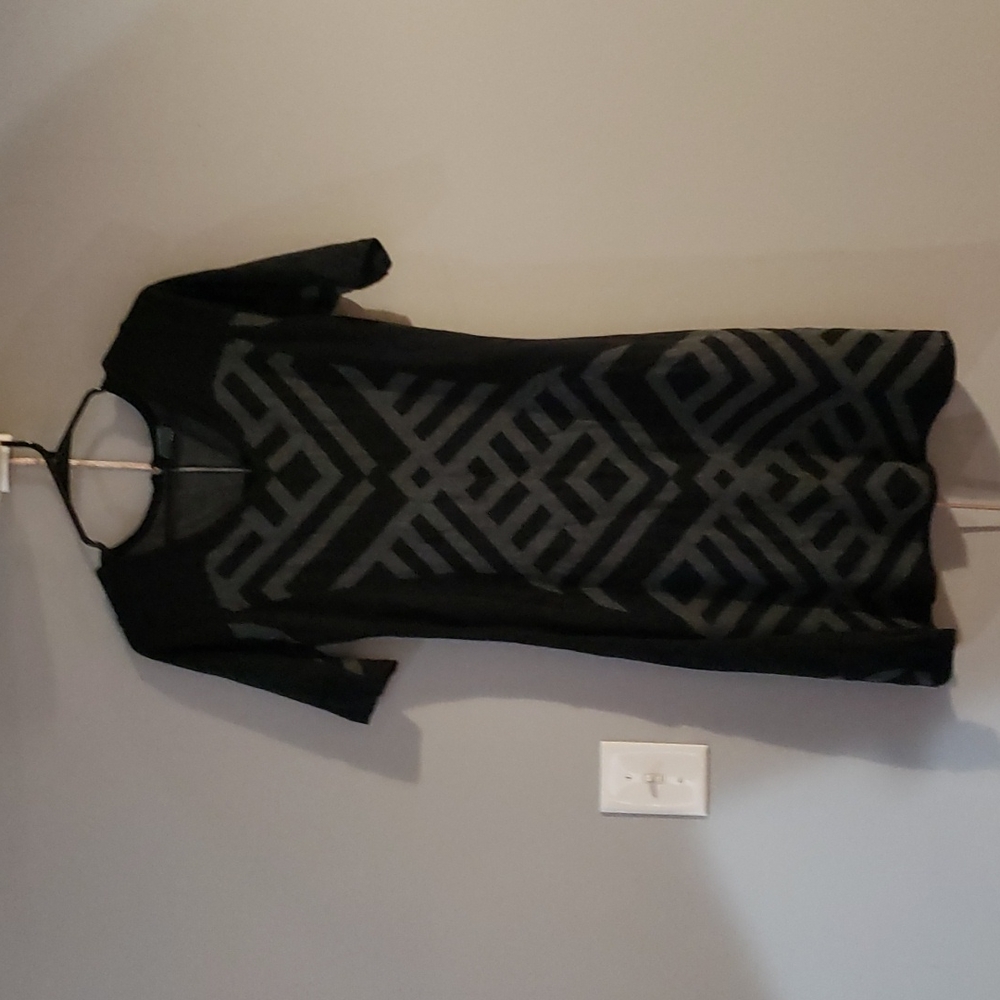 Gabby Skye sweater dress size large